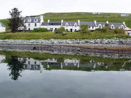 Loch Bay seaside cottages - vacation properties on Skye